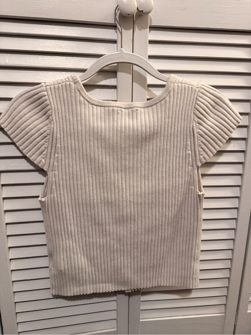 GAP Cream Ribbed V-Neck Button Knit Top - Picture 3 of 3